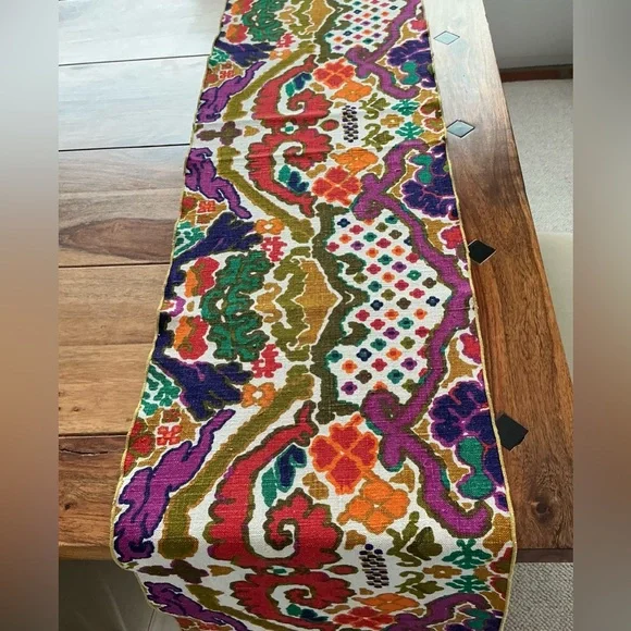 Vintage Linen Table Runner with 6 Placemats Set - Abstract Bold Modern Design